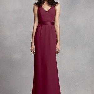 Vera Wang Long V-Neck dress